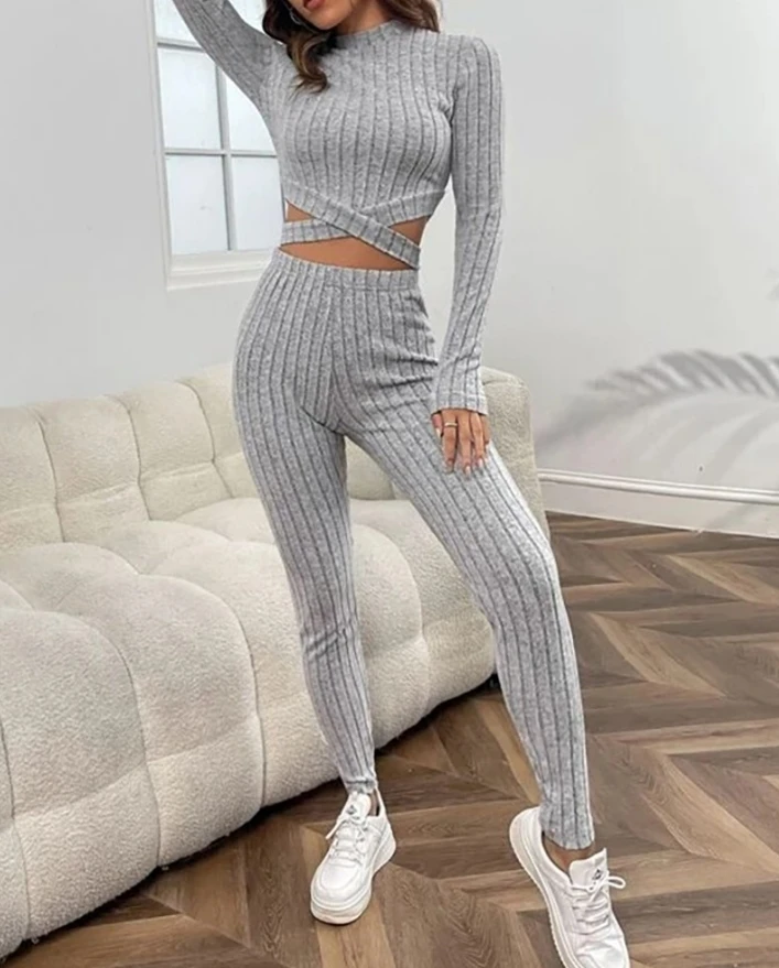 Women\'s Minimalist Suits 2024 Spring/summer Latest Casual Mock Neck Crisis Cross Crop Long Sleeve Top & Daily Sports Pants Set