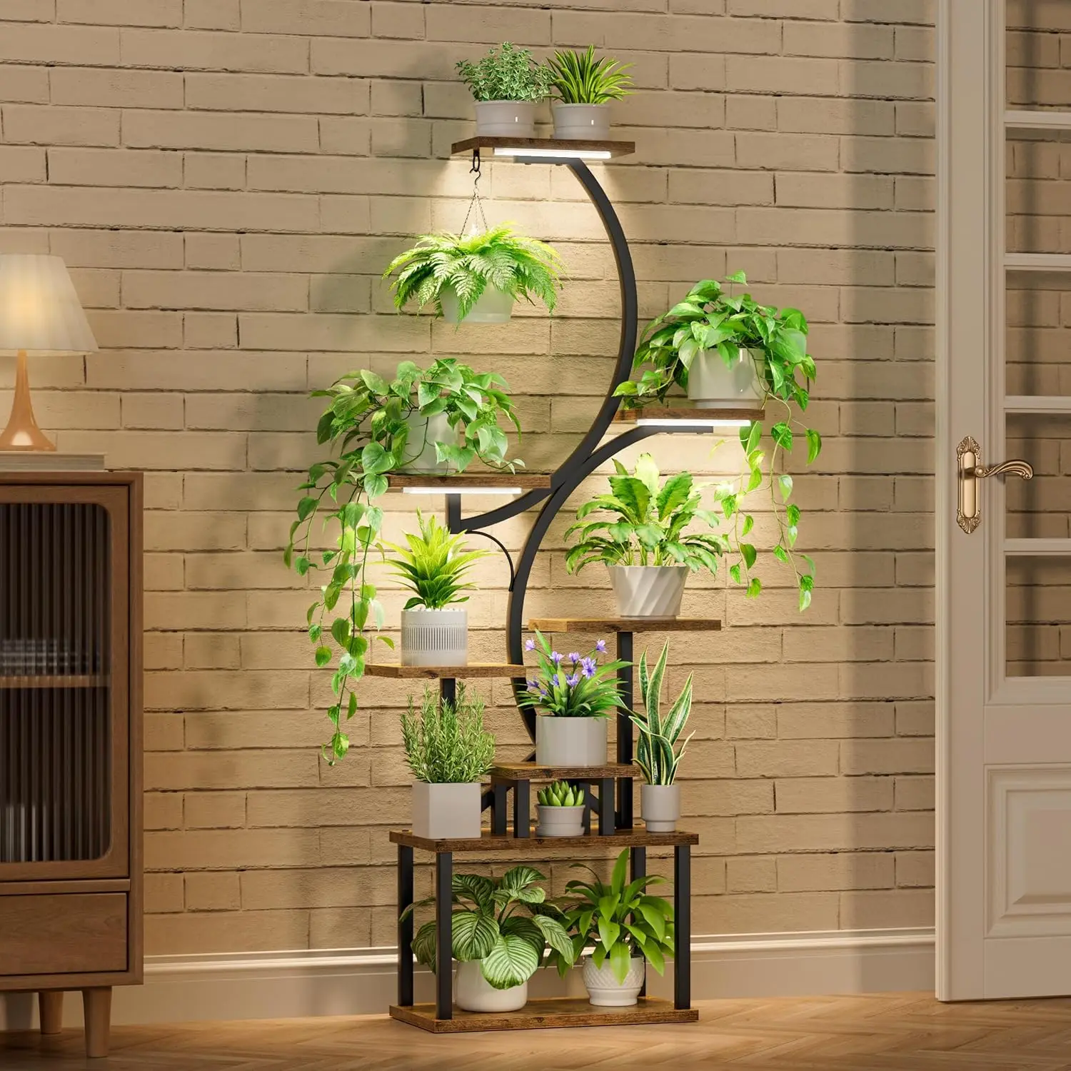 Interior com luzes de cultivo, prateleira de plantas interna de 8 camadas, suporte de plantas de 62 "de altura para plantas de interior múltiplas, suporte de flores de plantas de metal