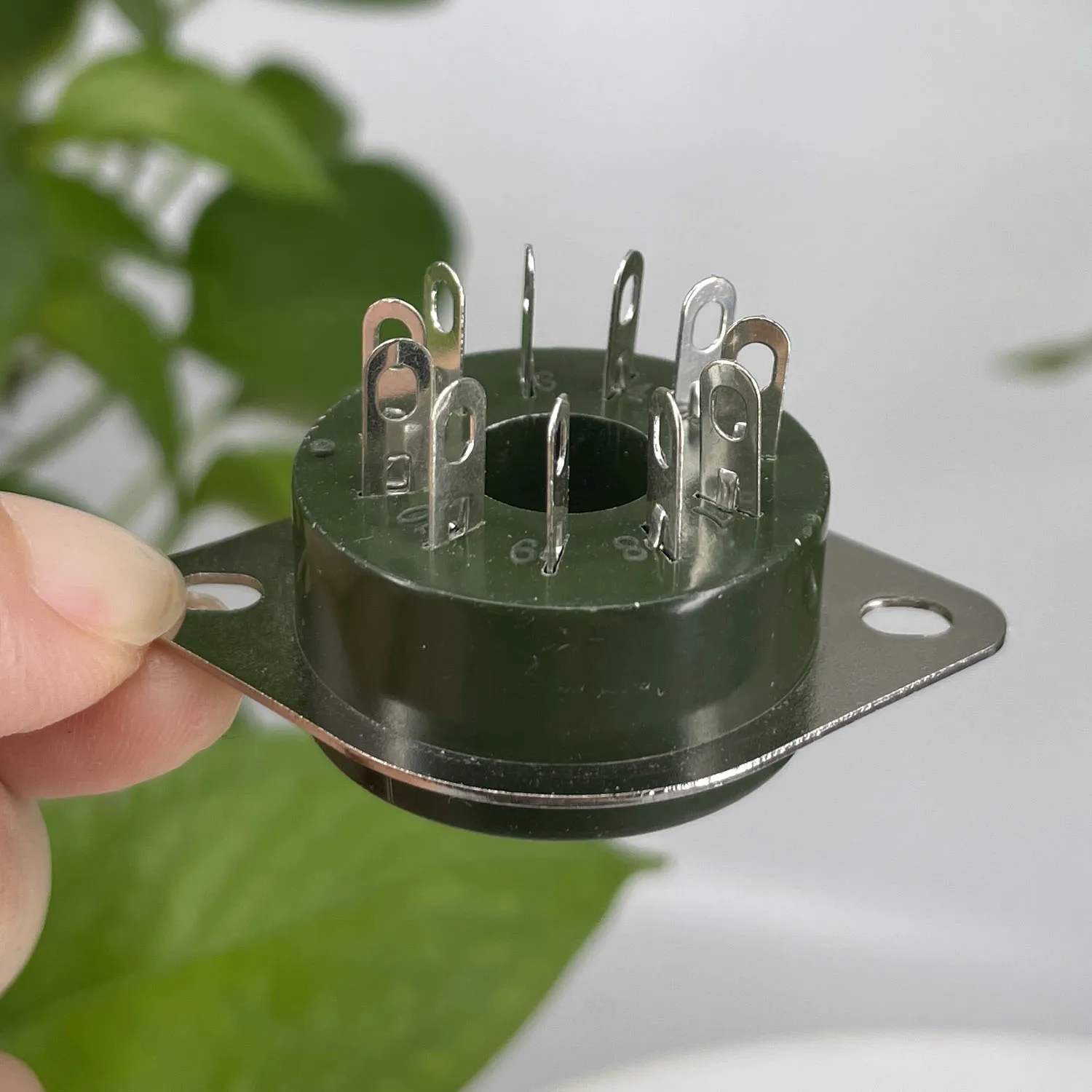 1PC Bakelite 11 Pins Tube Socket GZS11-A Electron Tube Socket Vacuum Tube DIY HIFI Audio Amplifier