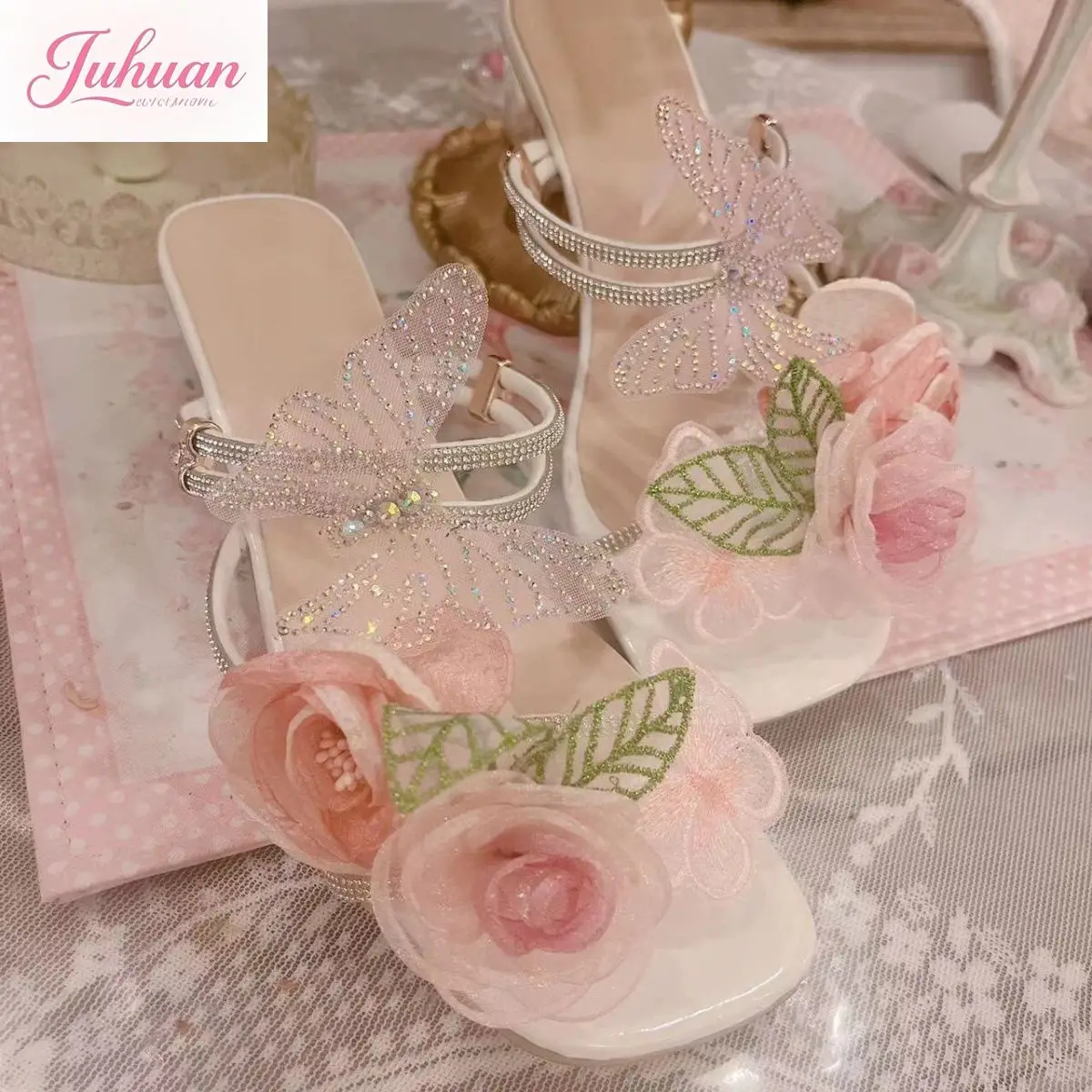 

Original Fairy Design Flower Butterfly Rhinestone Cool Slippers Ladies 2025 Summer New Versatile Casual Fashion High Heel Women