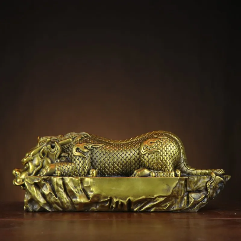 -Repelling , Brass -Spewing Centipede, Water-Absorbing Beast, Home Office Desk Mythical Creature Ornament