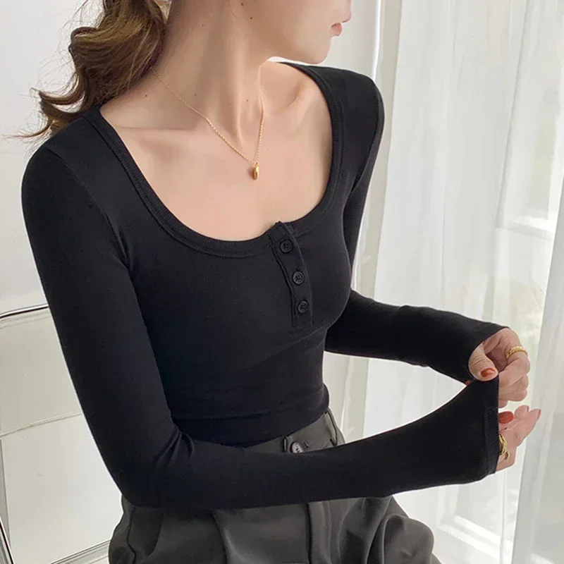 Koreaanse Mode Effen Sexy U Hals T-shirt Voor Vrouwen Knop Skinny Top Herfst Nieuwe Lange Mouw T-shirt Femme Draad T-shirts 2026