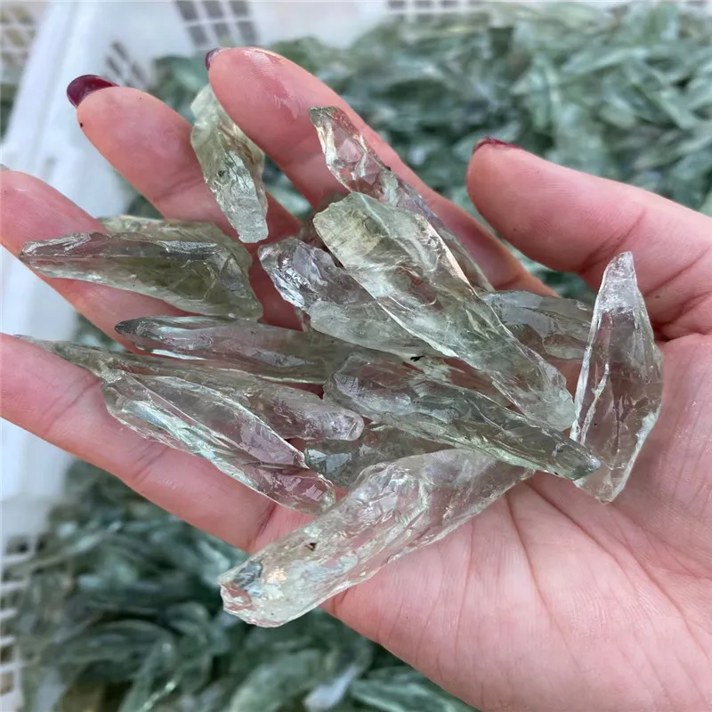 Wholesale Natural Green Crystal Clear Quartz Crystal Wand Point Gemstone Aroma Diffused Stone Mineral Specimen Reiki Healing Hom