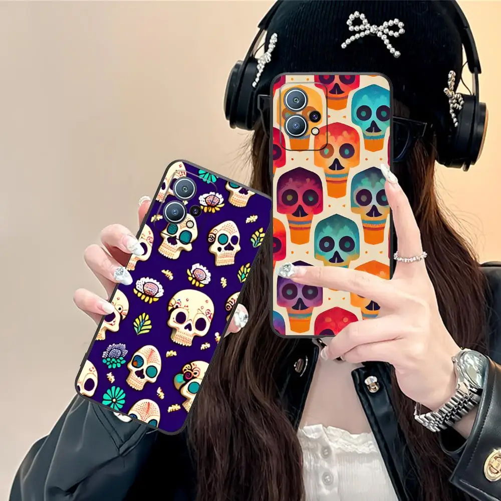 Skull Flowers Paint…