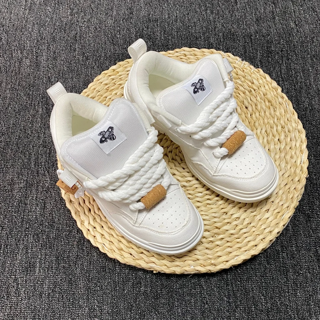 Men's Casual Shoes, Retro White Sneakers, Stylish White Loafers, Large Size Men's Shoes, Breathable Shoes, Men's High-End Casual Versatile Sneakers