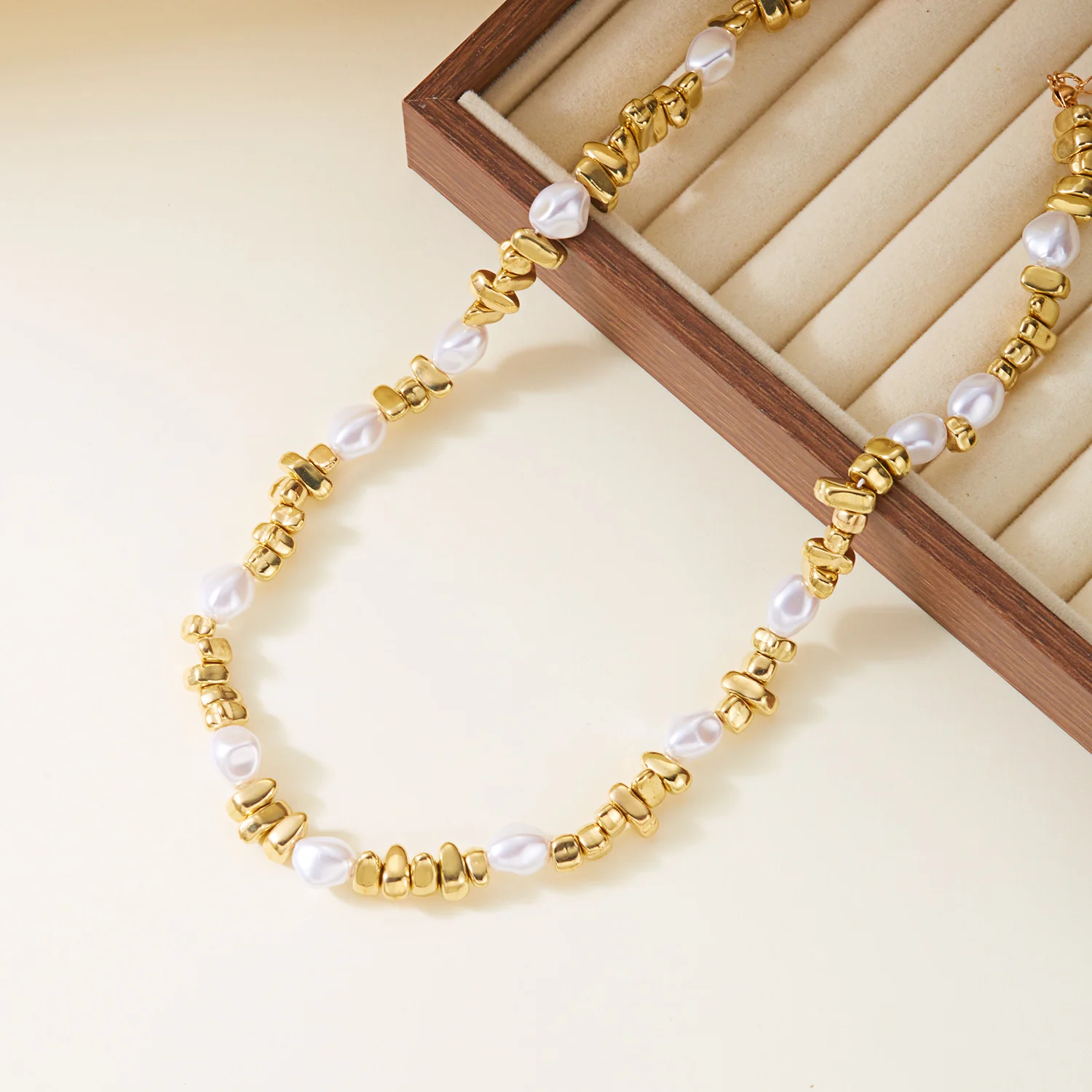 Elegante Imitation Perle Perlen Anhänger Halsketten für Frauen Einfache Unregelmäßige Perle Quaste Halsketten Damen Schmuck Hochzeit Geschenke – Detail 11