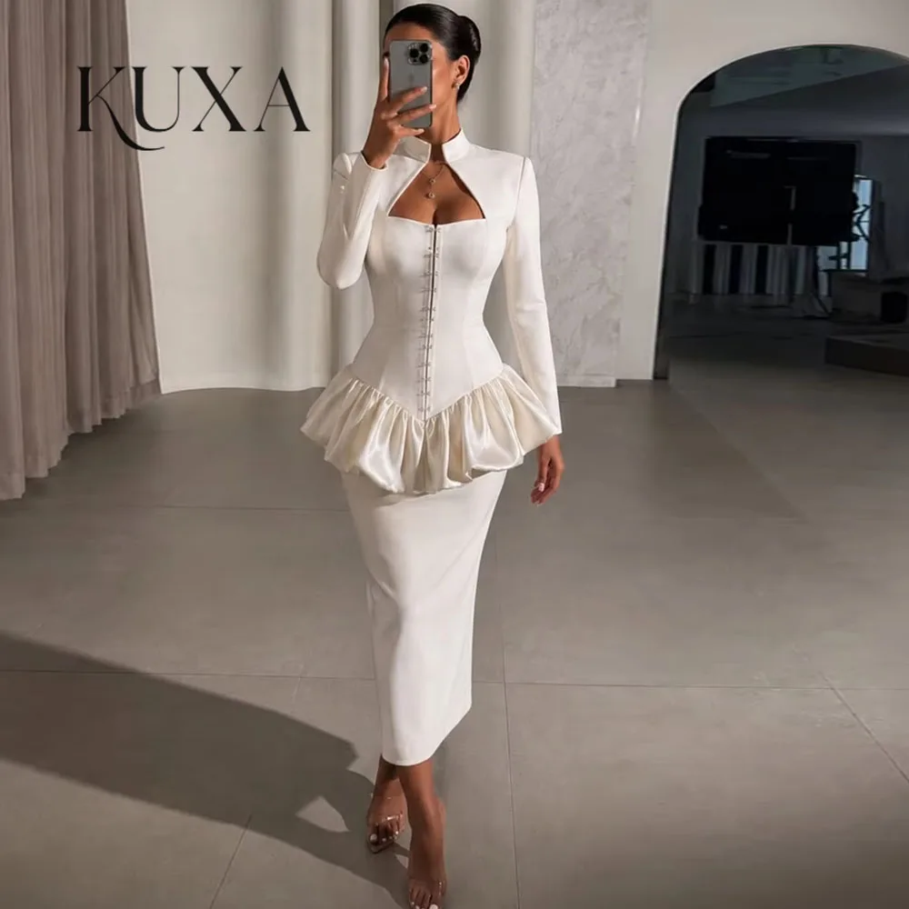 KUXA Etuikleid mit hohem Kragen, weißen Rüschen, plissiert, maßgeschneidert, aus Satin, Sharon Saudi, luxuriöses Abendkleid, Teelänge, Ballkleid