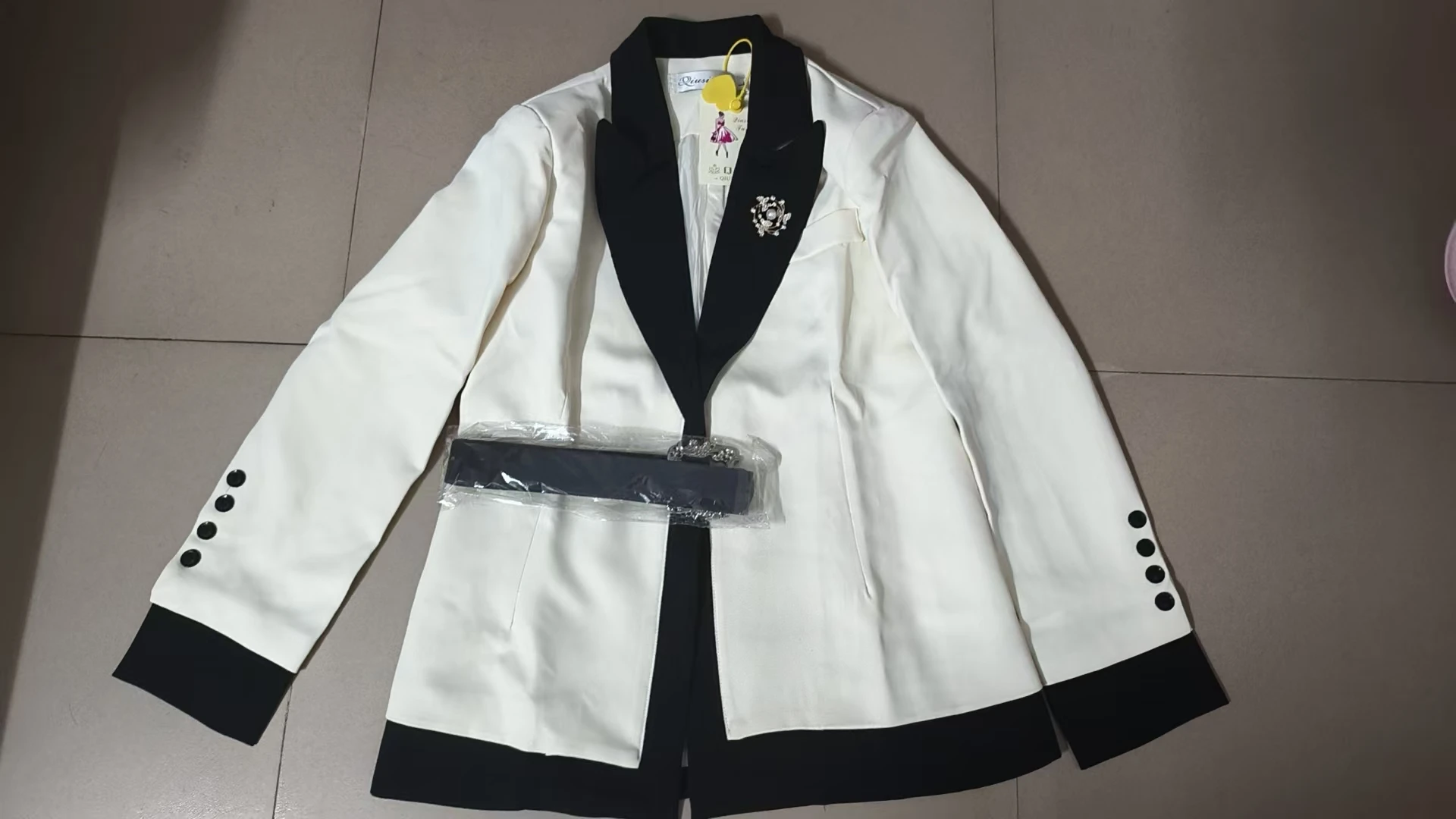 여성을위한 화이트 블랙 패치 워크 블레이저 정장 하이 엔드 슬림 짧은 재킷 긴 소매 사무실 레이디 자른 블레이저 가을 2025 새로운