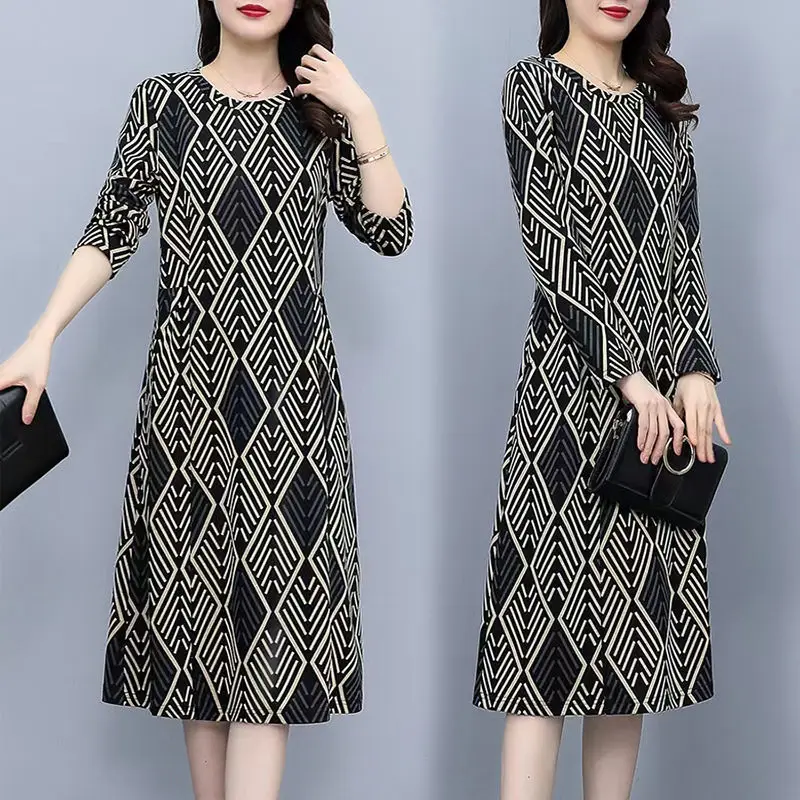 Fashionable Slimming and Stylish 2023 Spring and Autumn Women's Pullover Long Sleeved Round Neck Printed Floral High-end Dress