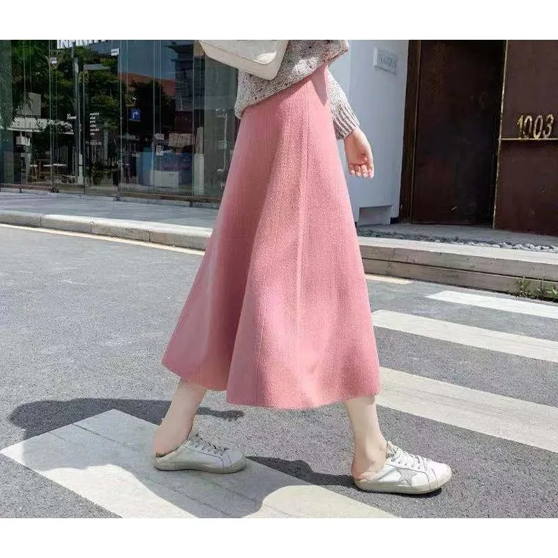 2024 Autumn-Winter Women's Versatile High-Waist A-Line Midi Skirt - Plush Knit Half-Body Dress in Trendy Style