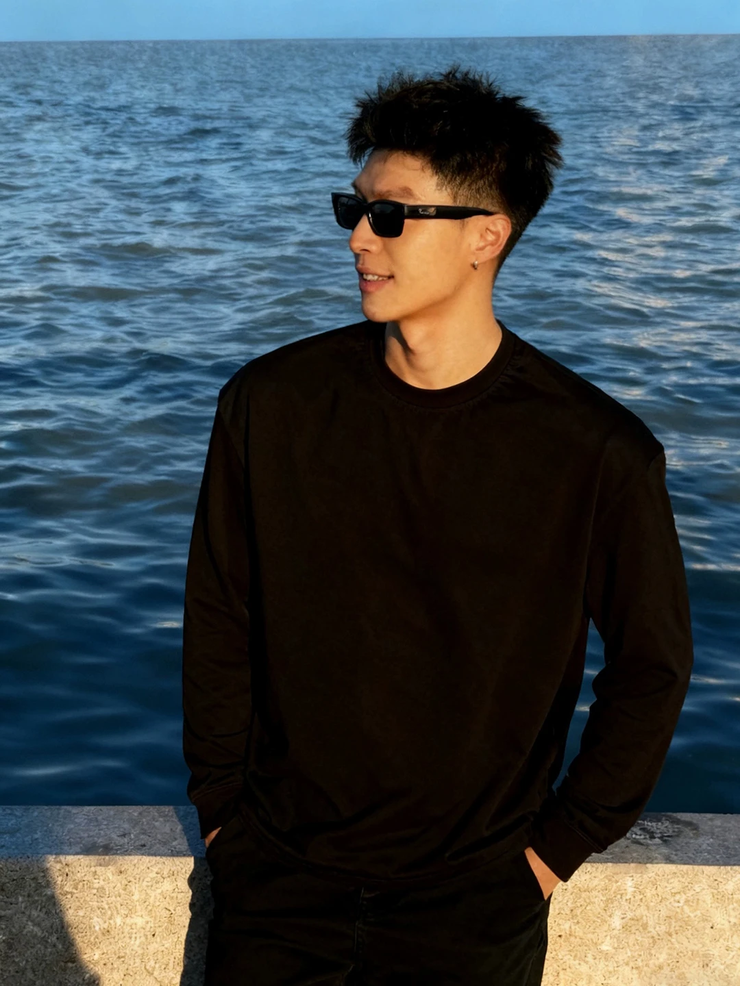 

Black American Style round Neck Sweatshirt Men's Long Sleeve T-Shirt Heavyweight Color Base Layer Shirt Casual Wear