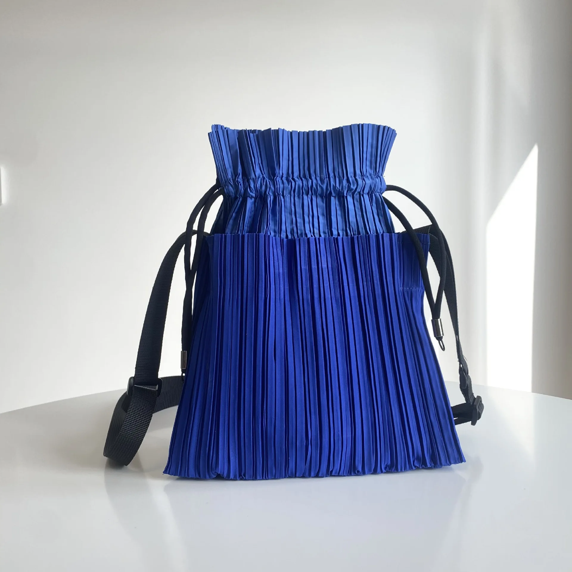 GGHK  Miyake Pleated Splicing Shoulder Bag 2023 New Crossbody Small Hit Color Korean Design Drawstring Bucket Bag