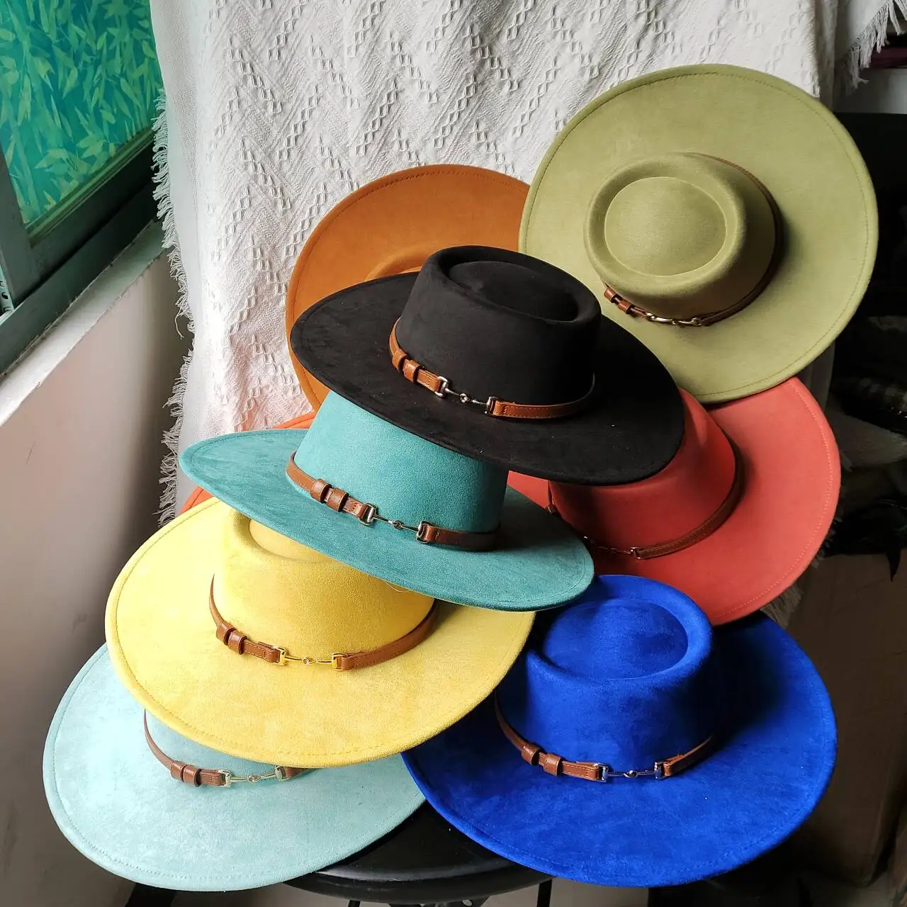 New Nubuck Leather Men Fedora Hat Circular Glat Top Hat Elegant Women\'s Wide brimmed Hat Autumn sombrero mujer Belt Accessories