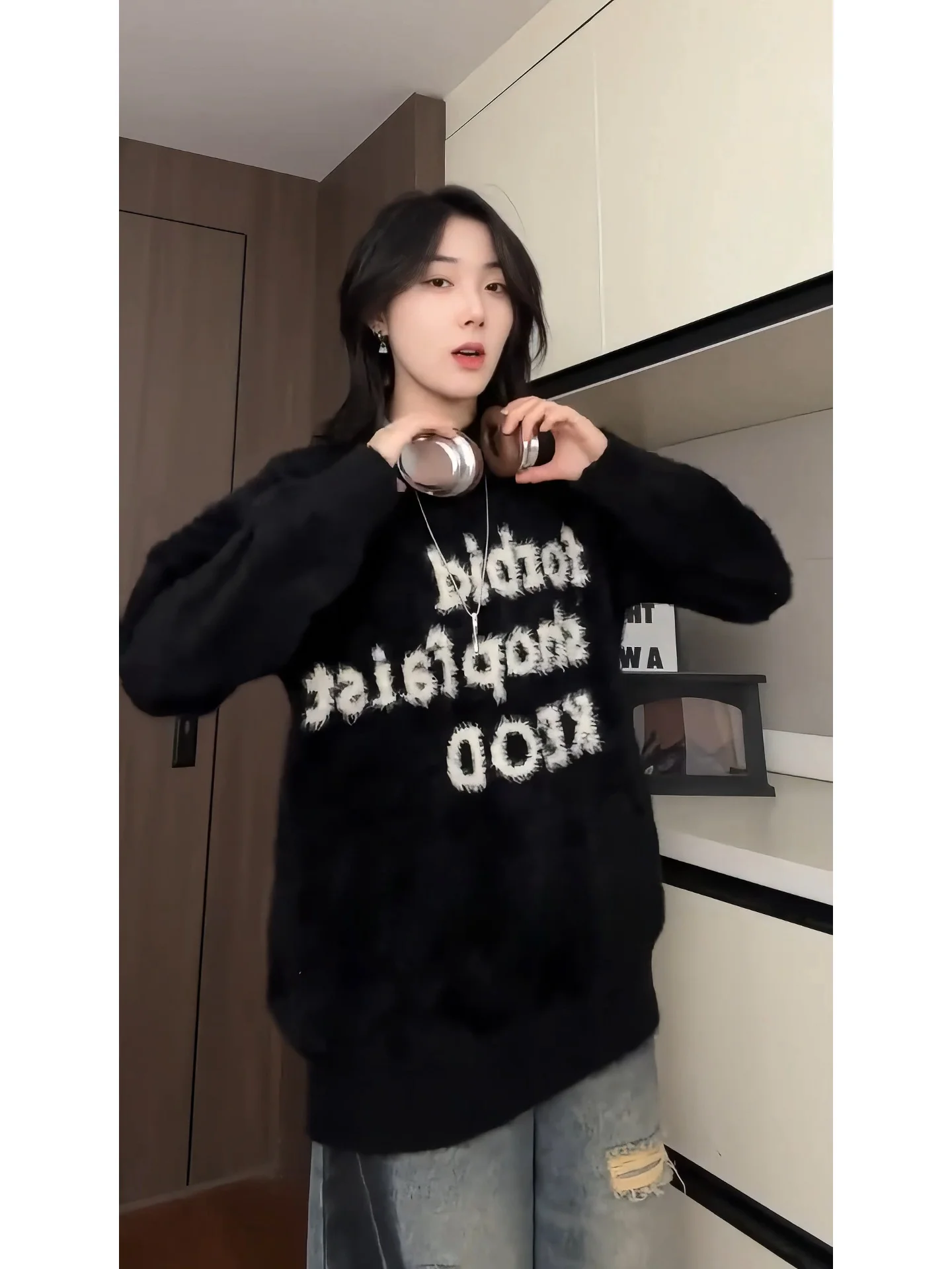 

Casual Men's Knitted Sweater Soft -Mimiing Fur Letters Inner Wear American Retro Lazy Sle High-End Feeling Winter e...