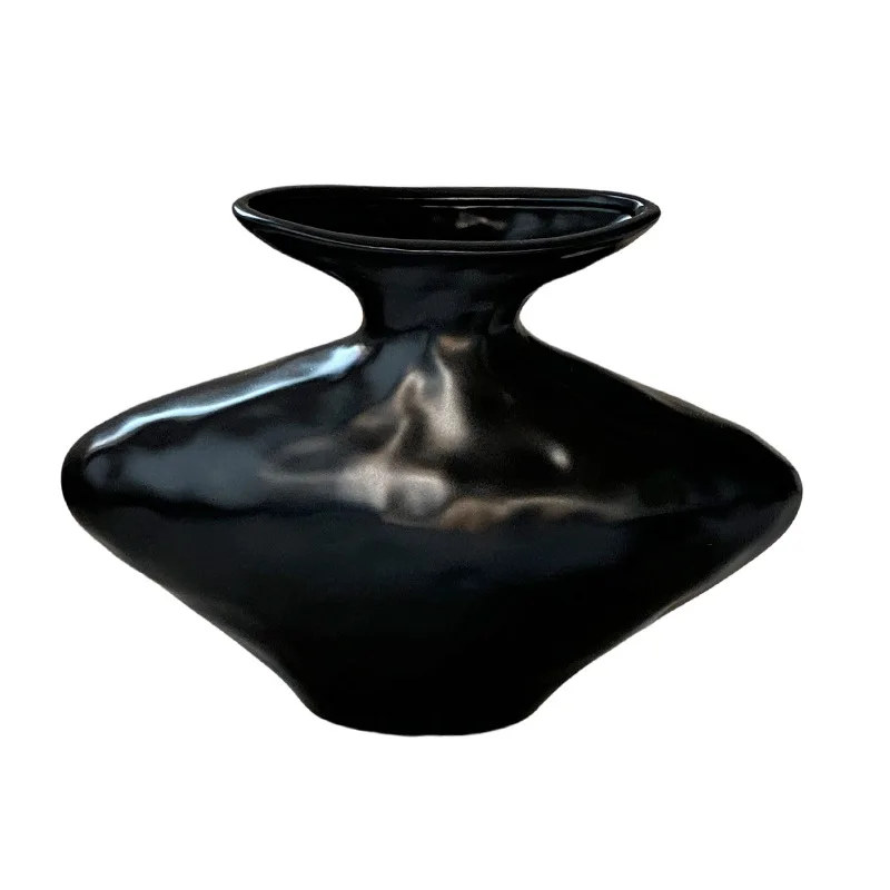 

Special-shaped ceramic vase irregular and simple modern flower vessel table flower arrangement decoration home placement