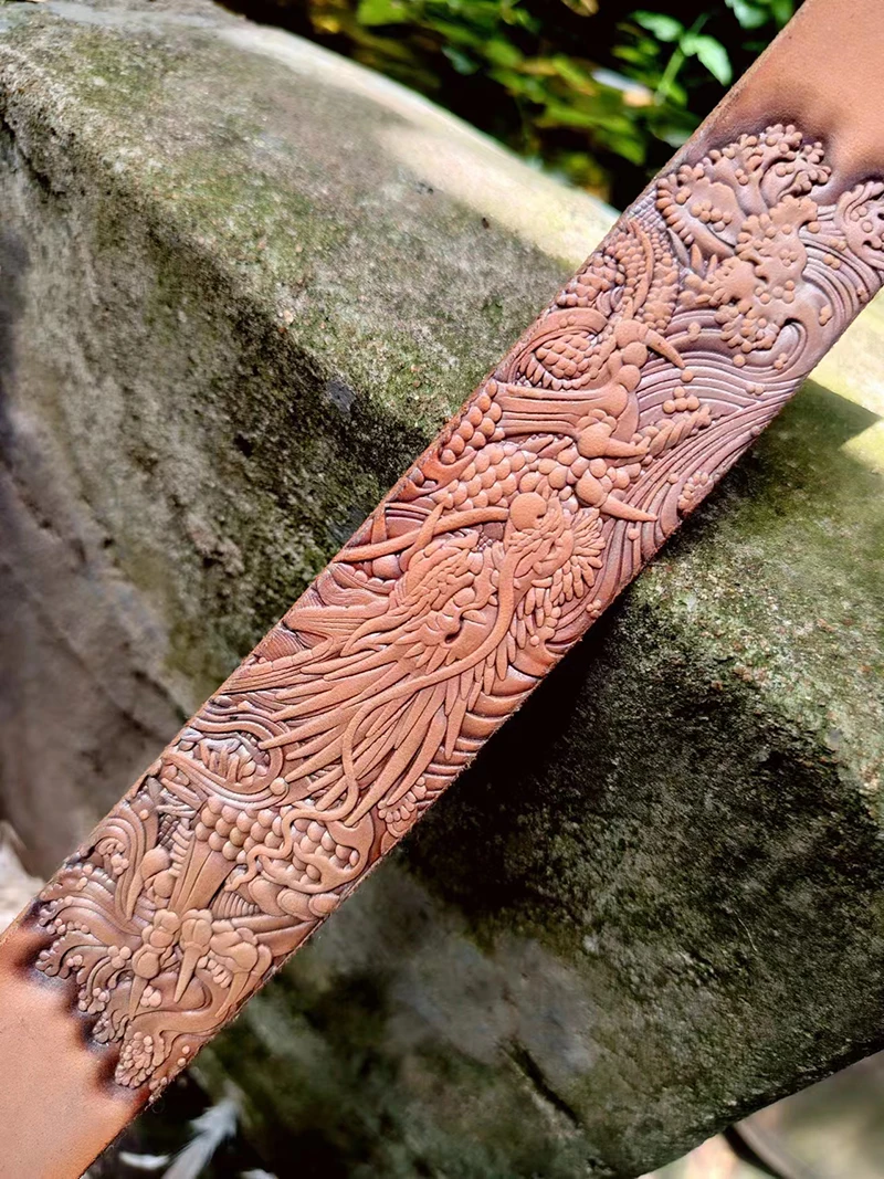 

Dragon pattern Used to make leather belts, printed stamp molds for leather product decoration