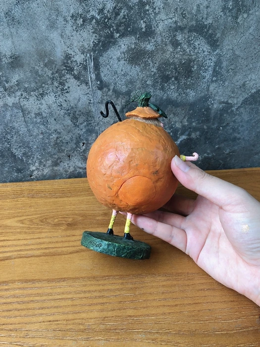 Halloween cute pumpkin doll resin