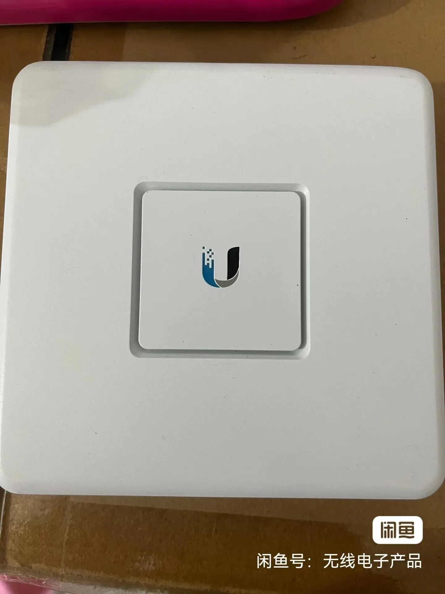 

Шлюз UBNT unifi USG