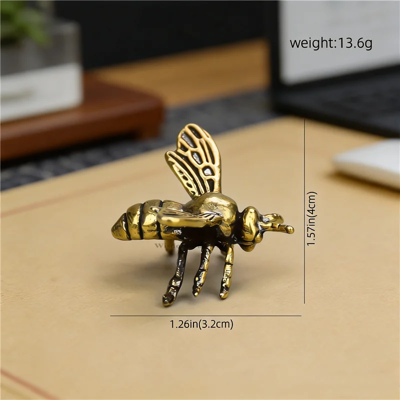 1pc Vintage Brass Bee Collectible Figurine Realistic Insect Desk Decor for Entomology Lovers Office Shelf Ornament Birthday Gift