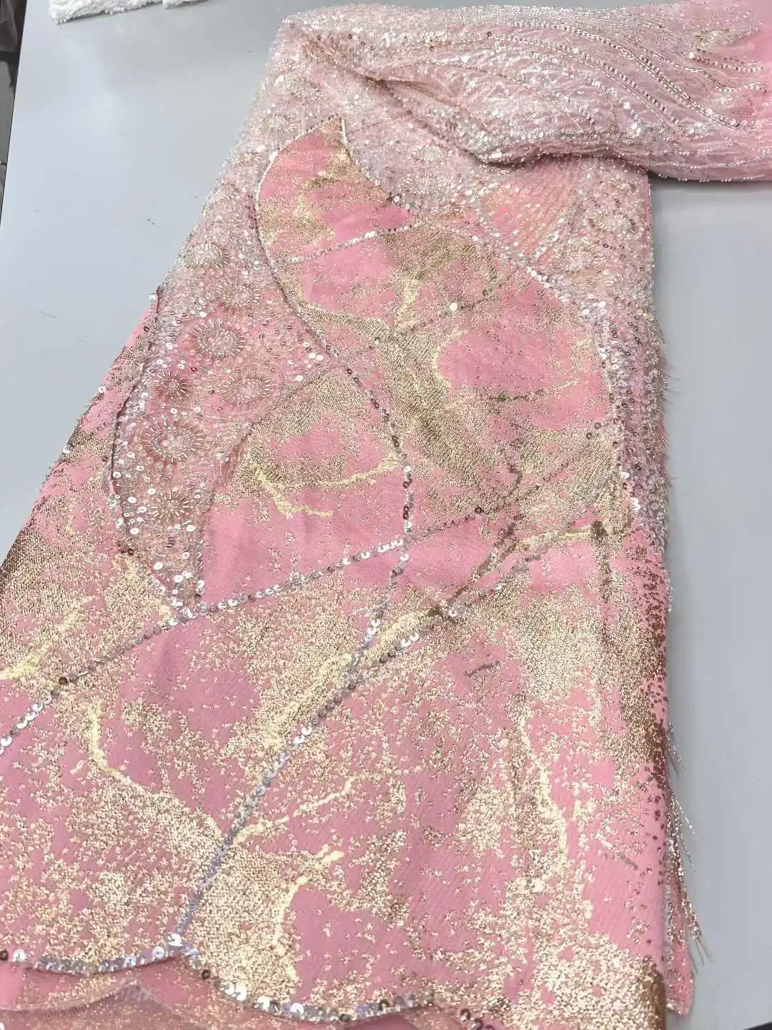 2025 French Nigerian High End Tulle Lace Fabric with Beads Sequins Mesh for Embroiderg Wedding Party Bride Sewing Dress AH1831