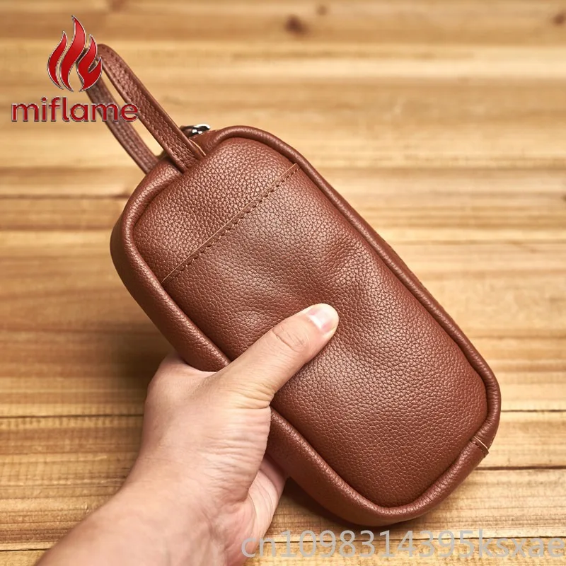 

Мужской клатч из натуральной кожи с отделением для телефона и органайзером для повседневного минималистичного использования