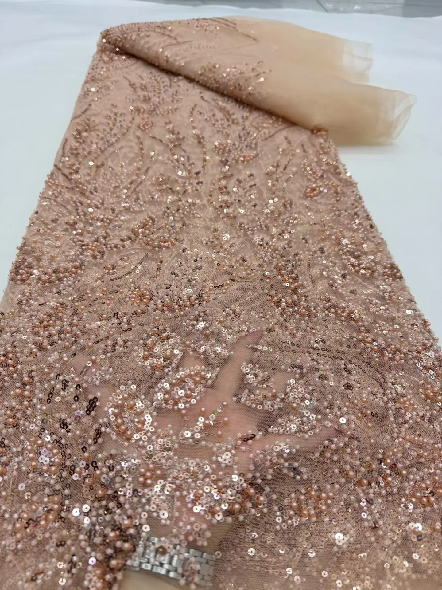 

Высококачественная африканская нигерийская тюлевая кружевная ткань с пайетками для свадебных/выпускных платьев, вышивка бисером, сетчатая ткань для шитья, 5 ярдов