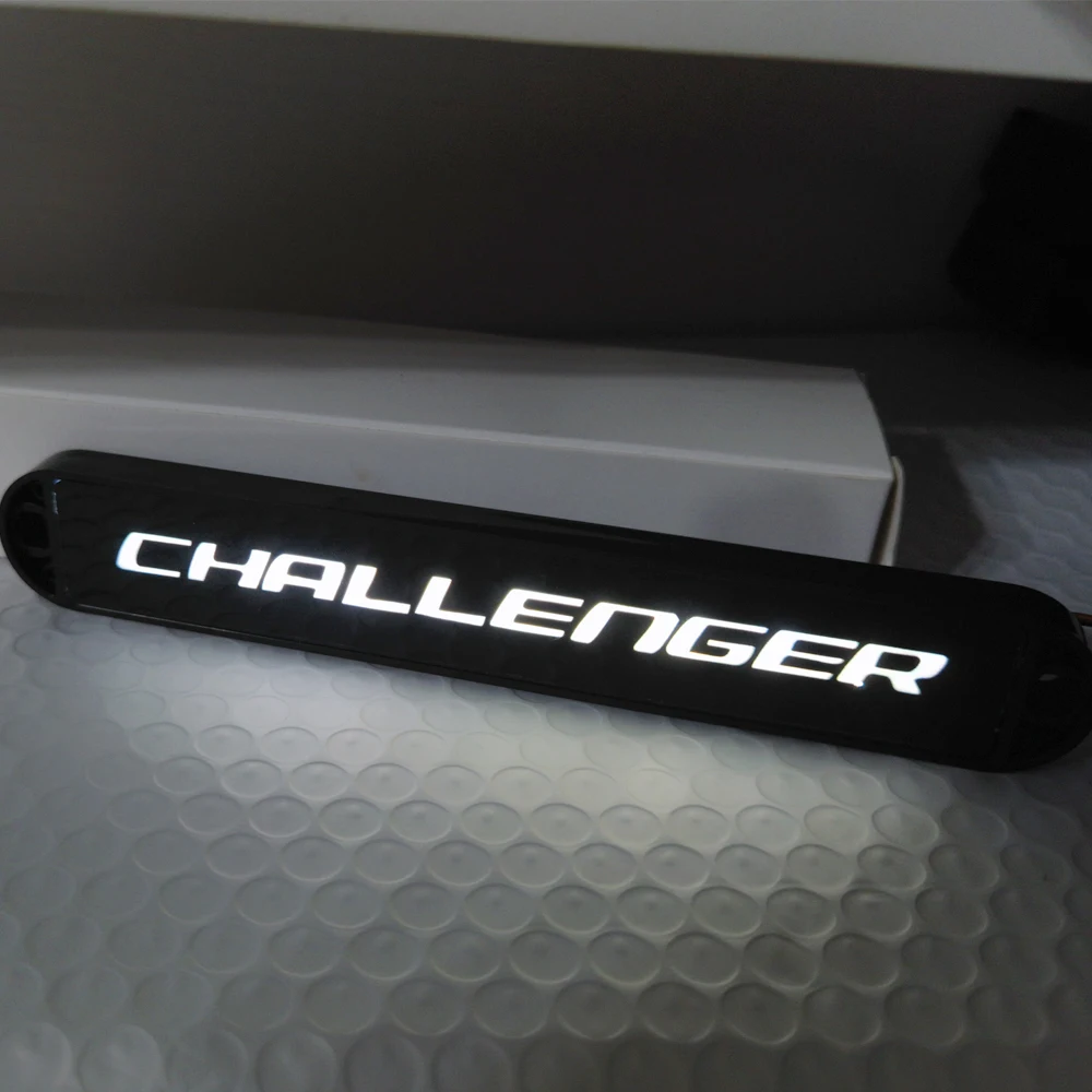 White LED Badge Grills Light 1pcs/set Challenger Grille Light LED Net Atmosphere Lamp For Dodge Challenger LED Dodge Net Light