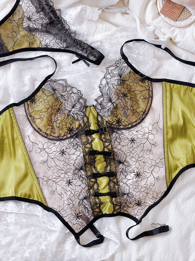 

Lace bra set underwear suspenders with steel ring women large size lingerie with underpants suit