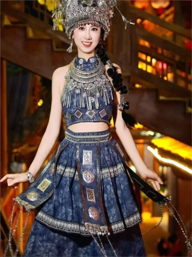 

New exotic and ethnic clothing travel photography batik photo shoot strapless set
