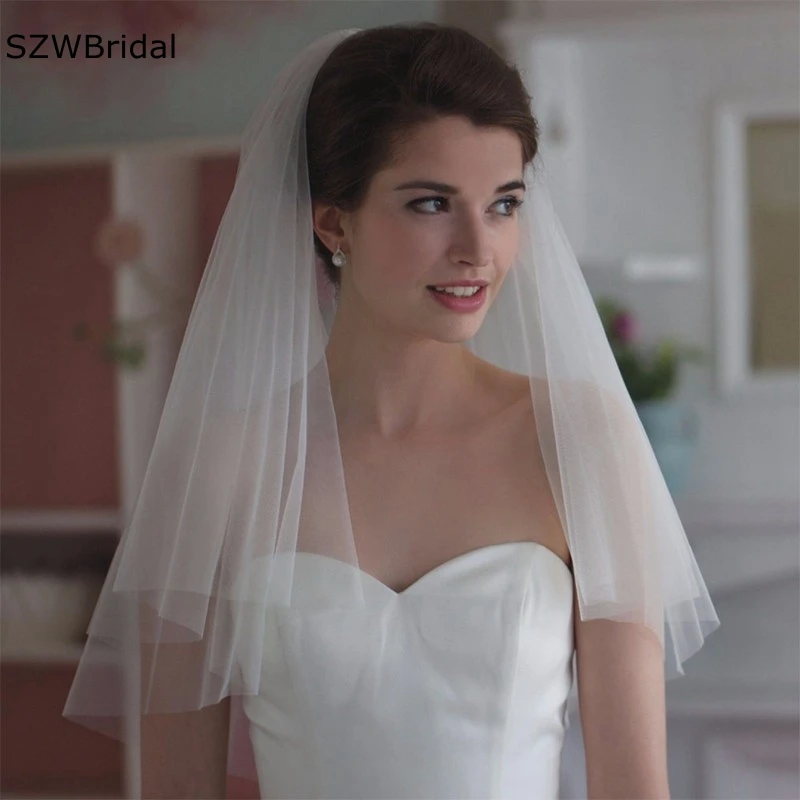 

Wholesale Wedding Accessories Short Simple Wedding Veil White Ivory Two Layer Bridal Veil With Comb Cheap Wedding Veil