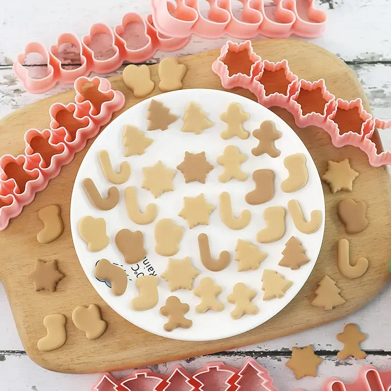 Mini Christmas Cookie Cutters Stamp Xmas Tree Gingerbread Man Pattern Biscuit Embosser Mould Cake Fondant Baking Decorating Tool