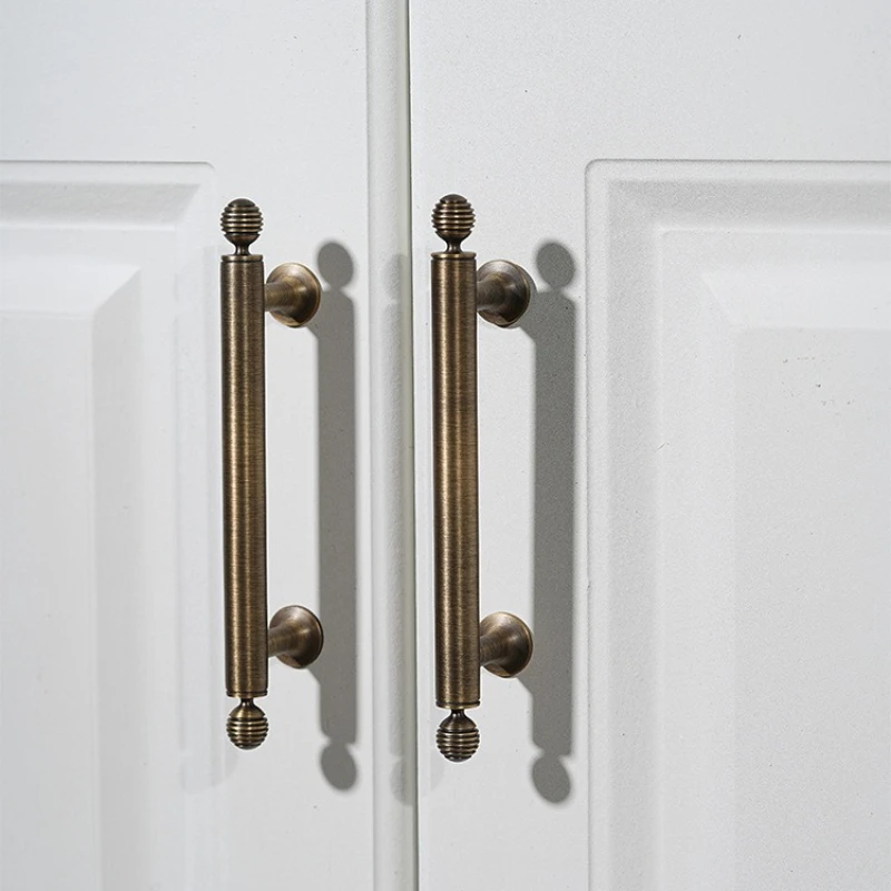 

Nordic Vintage Brass Furniture Handles Bronze Handles for Wardrobe and Drawer Kitchen Cabinet Handles Shoe Cabinets Pulls