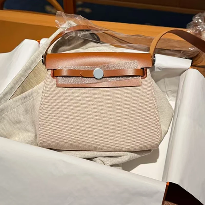 

2025 New Bag Canvas Splicing Genuine Leather Single oulder Slant Cross Women's Bag Luxury Sensation Small Bag