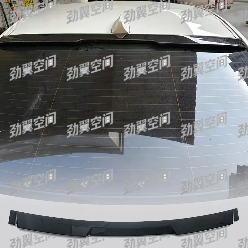 Real Carbon Fiber Blade Style Roof Spoiler Car Exterior Modification Accessories Fit For BMW 5 Series E60