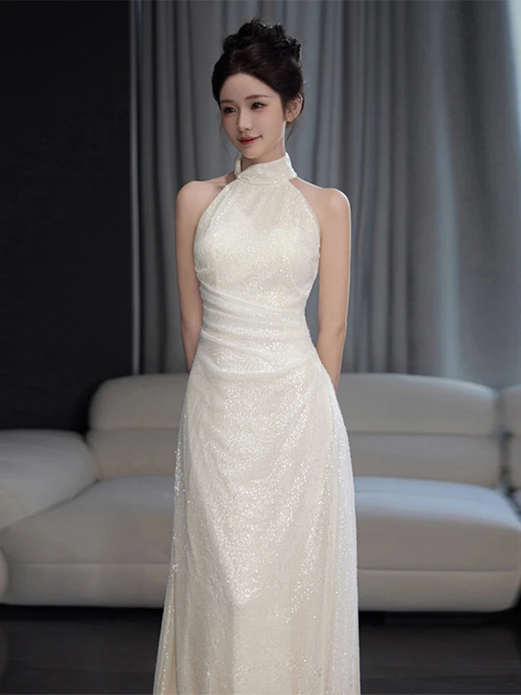 

Ele White Bridal Gown with Neline Sparkling Detail Wedding Morning Robe Chinese Sle Outfit for Brides under 25 Years Old