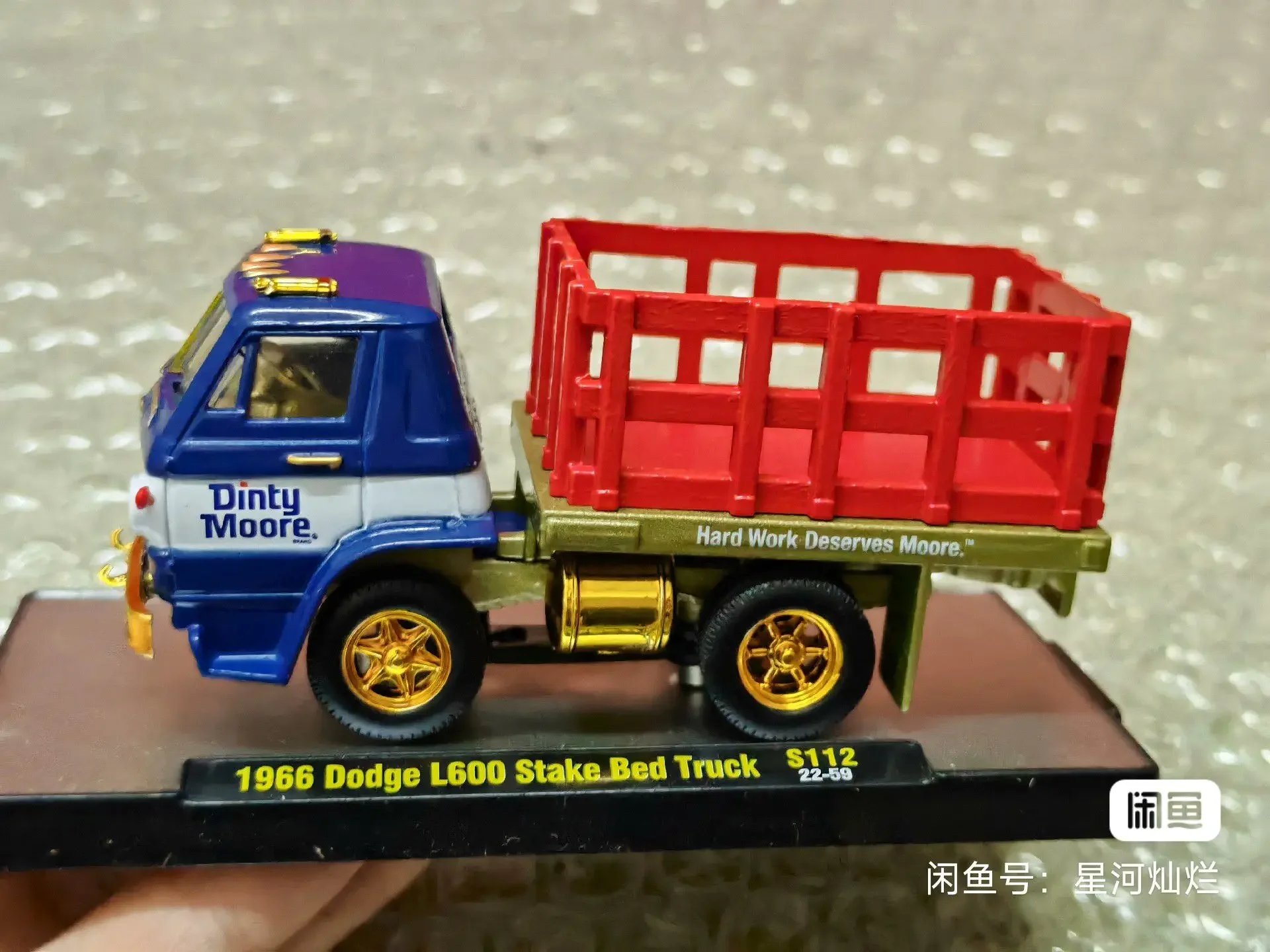 

Машины M2 1/64 1966 Dodge L600, грузовик с колышком, литой под давлением сплав, коллекция моделей автомобилей, подарок ребенку