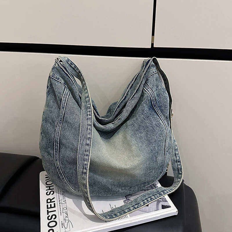 

Simple Denim Large Capacity Casual Versatile Shoulder Bags Single Zipper Classic Style Commute Bags for Women 2025 Fashion