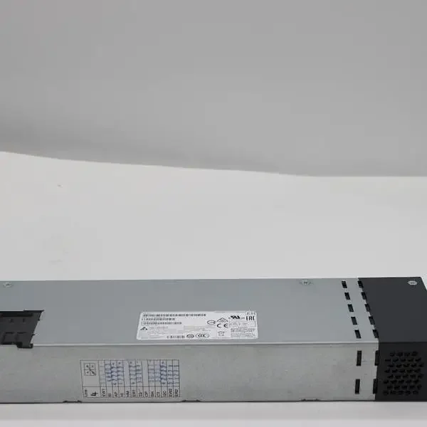 

Блок питания Pwr-c1-1100wac 1100 Вт переменного тока / Резервный, с возможностью горячей замены, абсолютно новый, оригинальный, в наличии