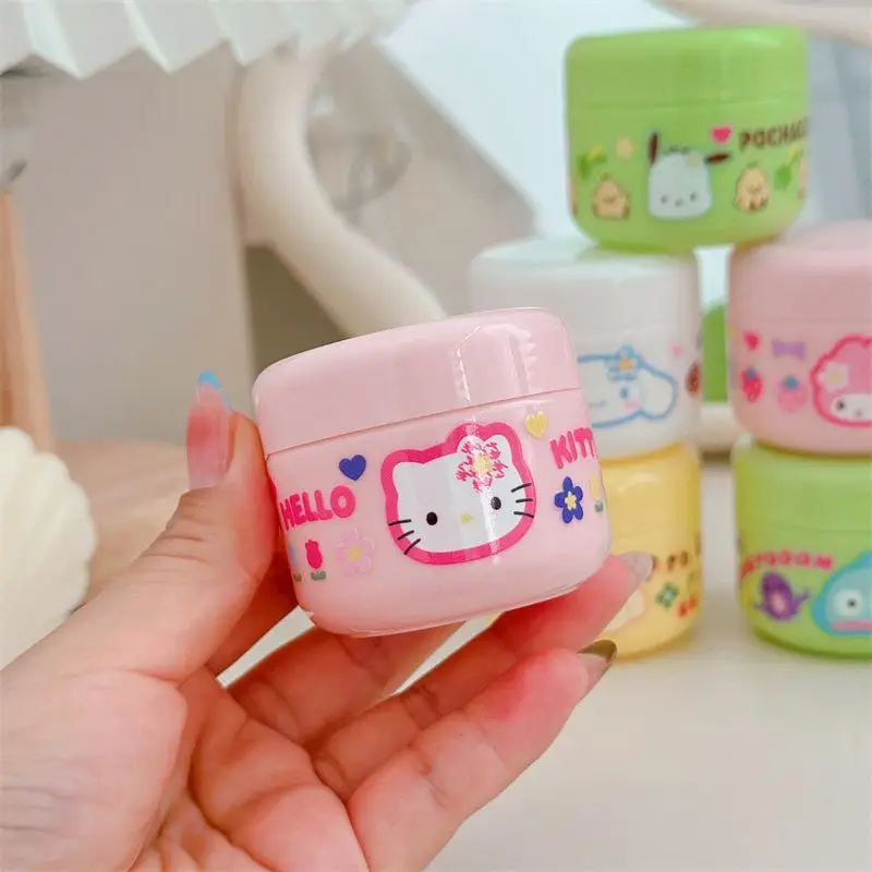 1個入り詰め替え可能なジェル缶、サンリオの蓋付きプラスチックボトル、化粧品用クリーム容器、リップグロスボックス、小型ポットジャー