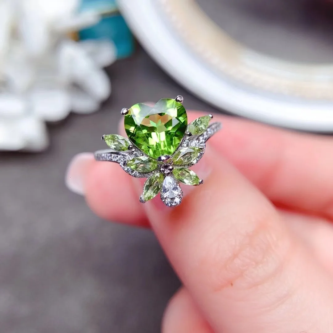 

Luxury Heart Gemstone Ring for Engagement 8mm VVS Grade Natural Peridot Ring 18K Gold Plating 925 Silver Peridot Jewelry