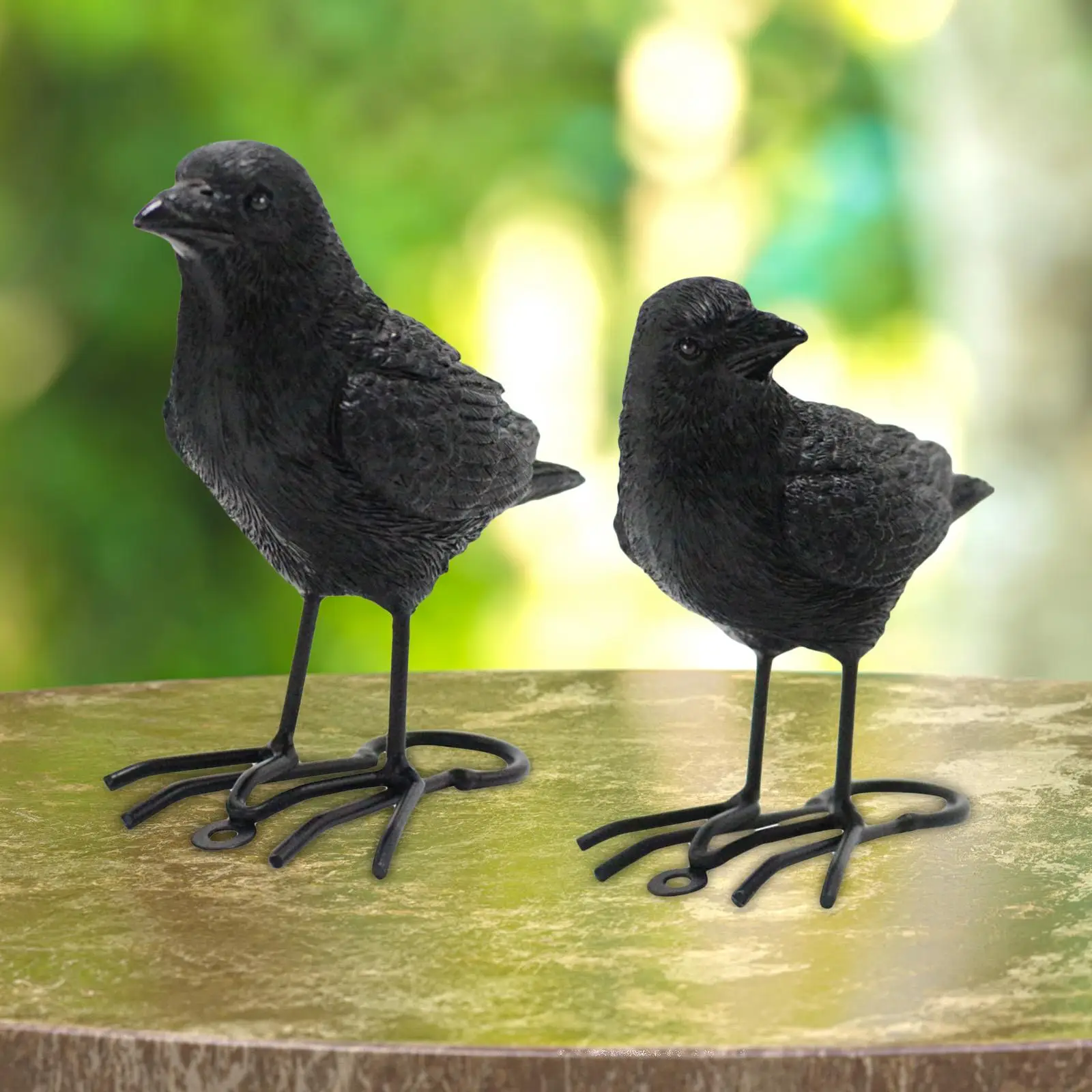 2 Pieces Resin Crow Statues Simulation Fake Bird Realistic Bird Figurine for Parks Yard Landscape Market Scene Vegetable