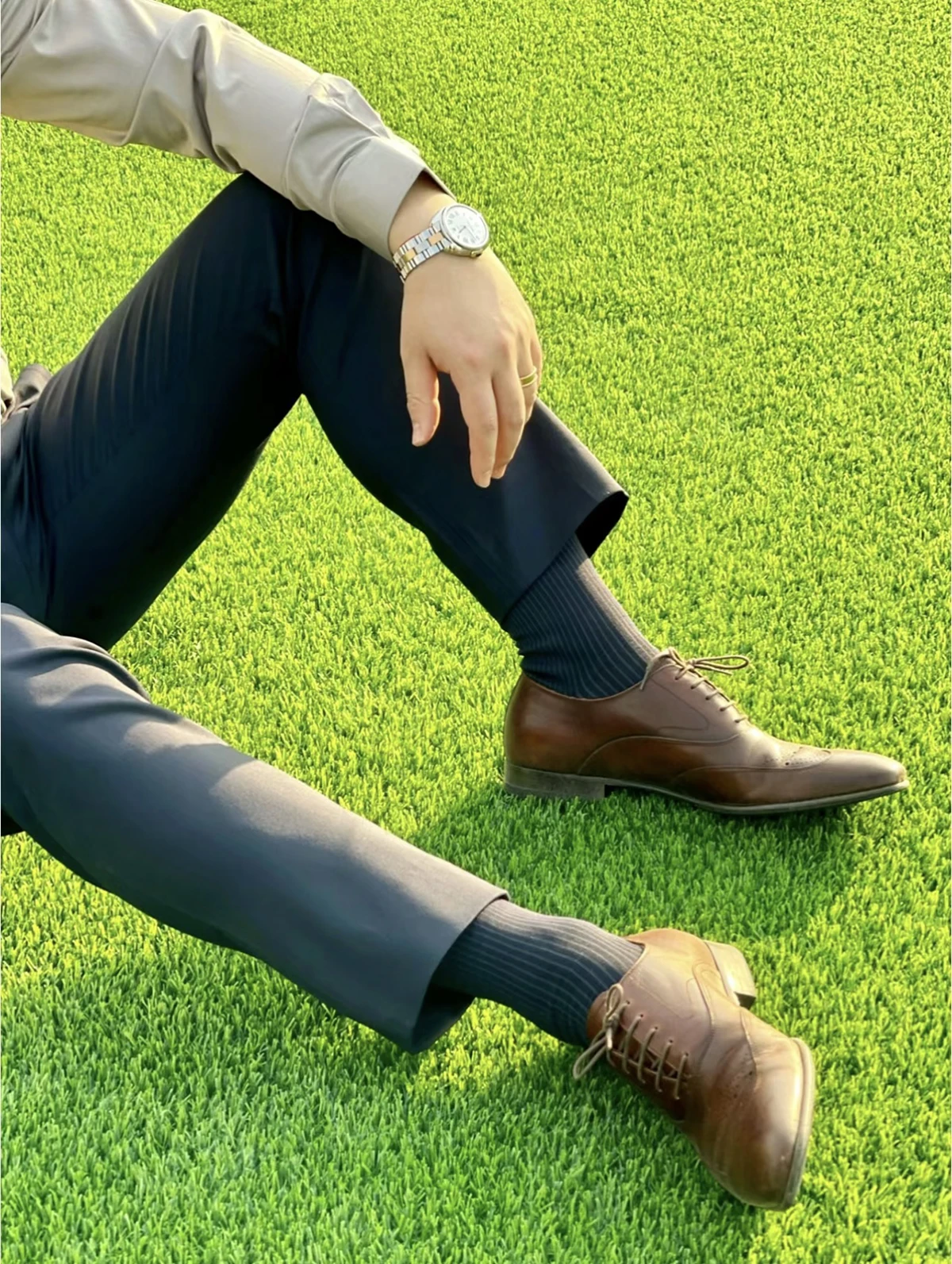 

Итальянские мужские повседневные брюки из мериносовой шерсти для деловых поездок, немнущиеся, струящиеся, с манжетами, модные городские стильные брюки