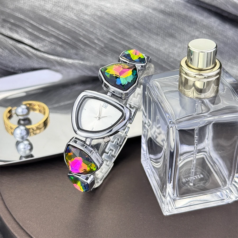 Women's irregular shape large sparkling special-shaped rhinestone simple sun pattern dial Fashion trend avant-garde quarts watch