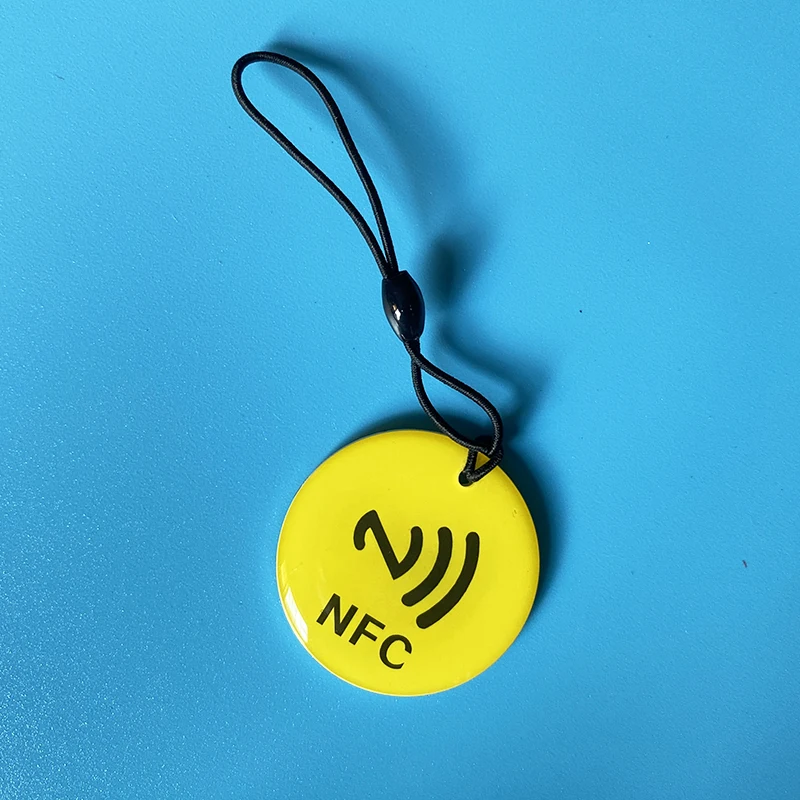 5 stücke für alle nfc-fähigen Telefon-NFC-Tags Etikett ntag213 Epoxy-Karte 13,56 MHz Byte NFC-Schlüsselbund-Token mit Seil wasserdicht