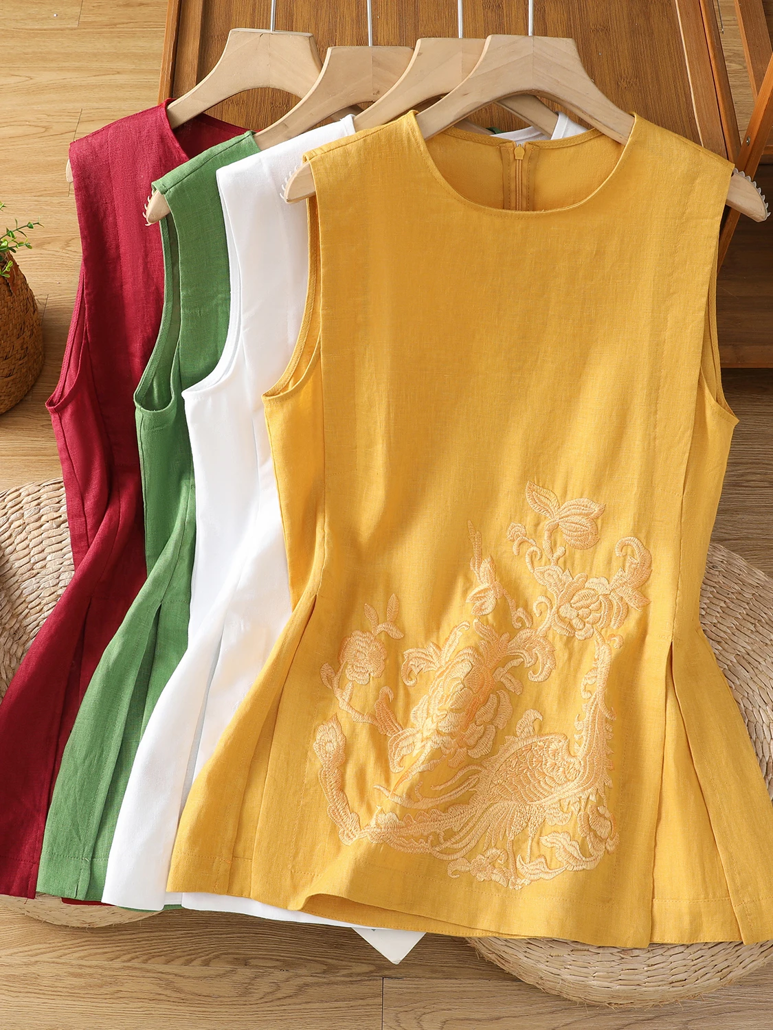 

Новинка 2025, летний китайский жилет с тяжелой вышивкой, небольшой жилет большого размера, женский модный топ Agel Svel, дизайн с разрезом