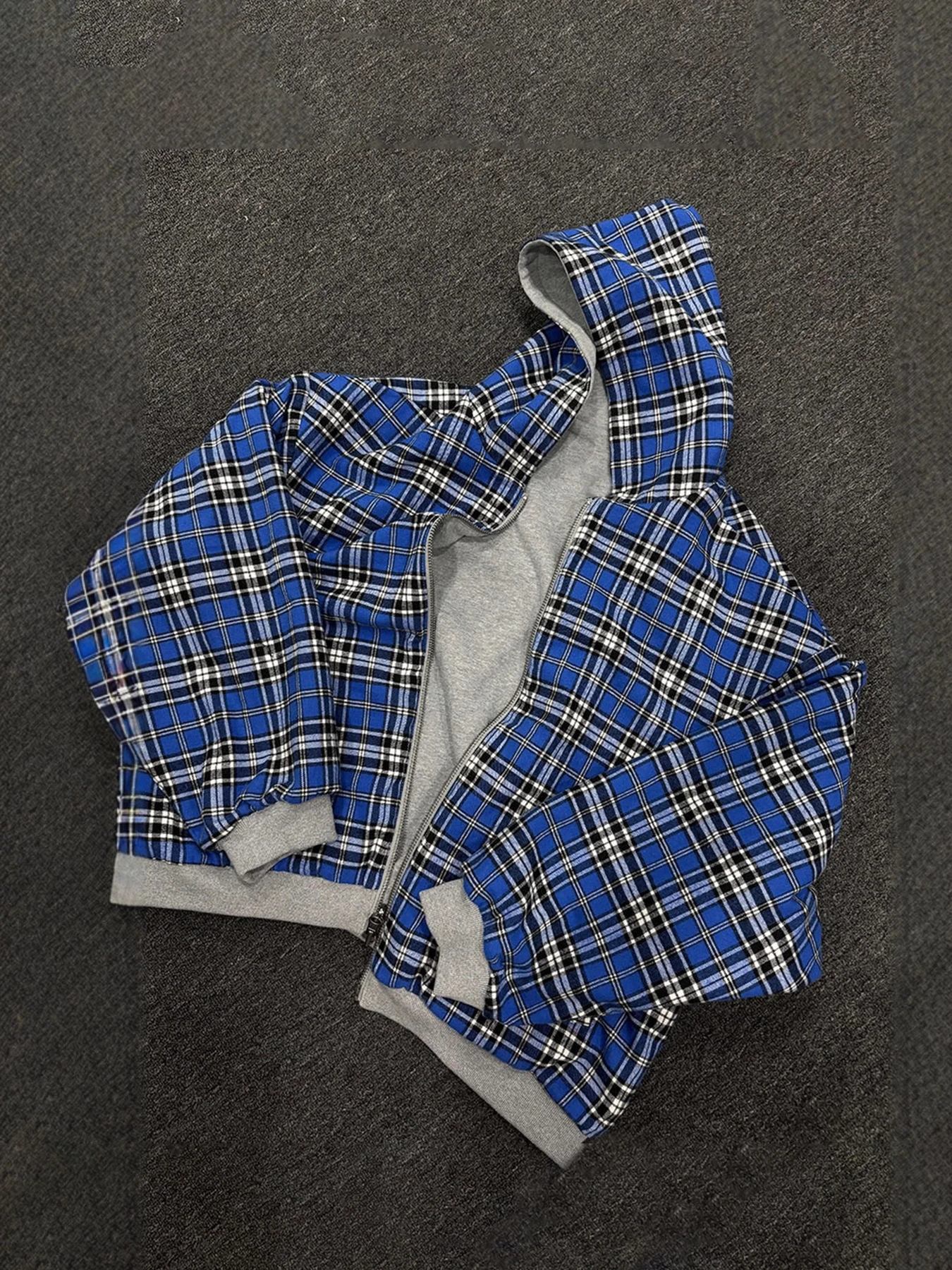 เสื้อฮู้ดถักสองด้านทรงหลวมสไตล์เรโทร