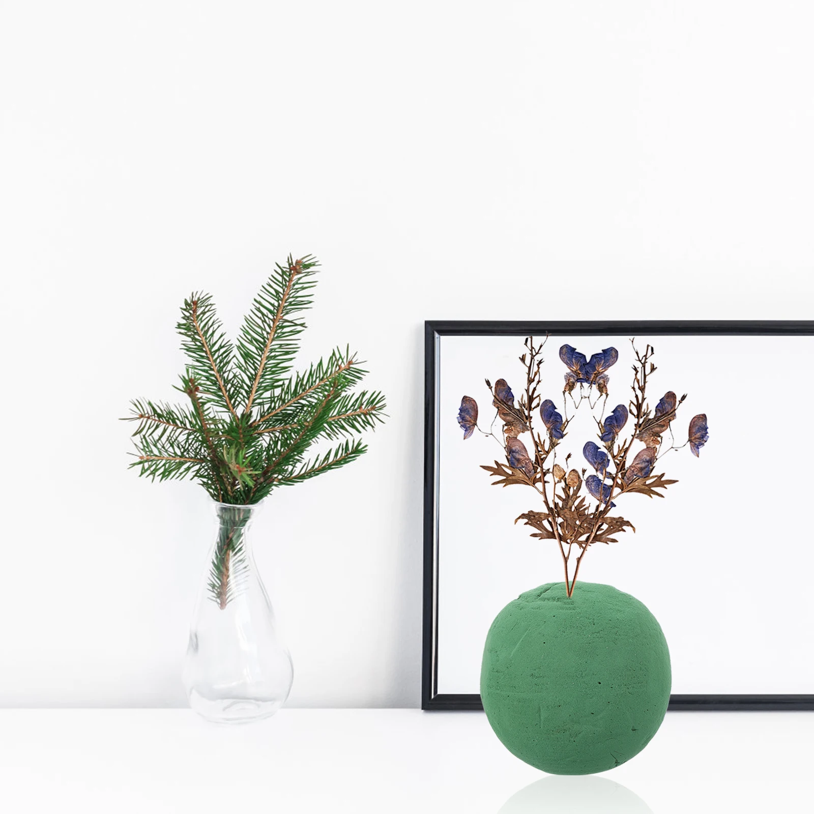 

2 Pcs Sphere Flower Foams Round Floral Arrangement Supplies Circle Aid for Ball Spheres