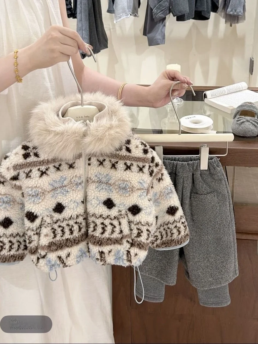 

Girls Winter Clothes Cotton Jaet 2025 New Sle Children Korean Retro Fce Thiened Embroidered Detachable Fur Collar Coat