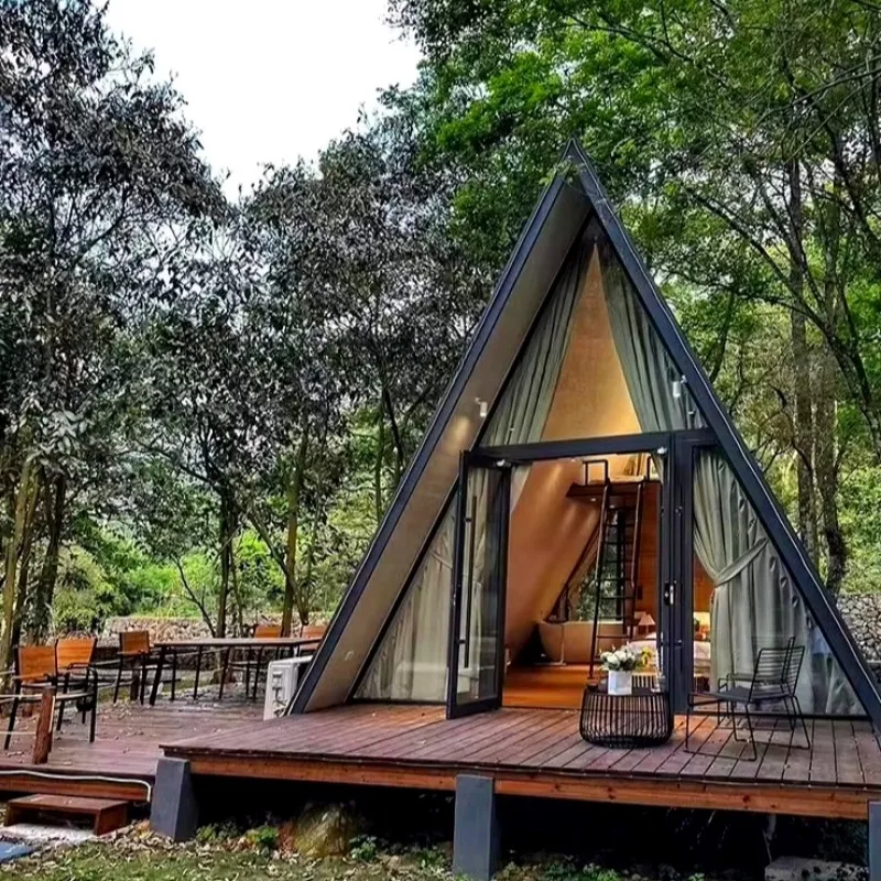 Casa triangular cabine pré-fabricada estrutura de villa modular edifício de aço pequena casa cottage resort acampamento