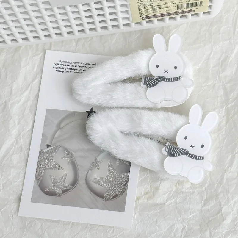 Light Green Four-Leaf Clover & Bunny Seamless Duckbill Clip, Sweet Bangs Hairpin, Cartoon Hair Accessory view 4